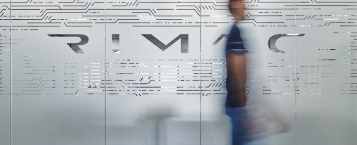 logo-on-wall